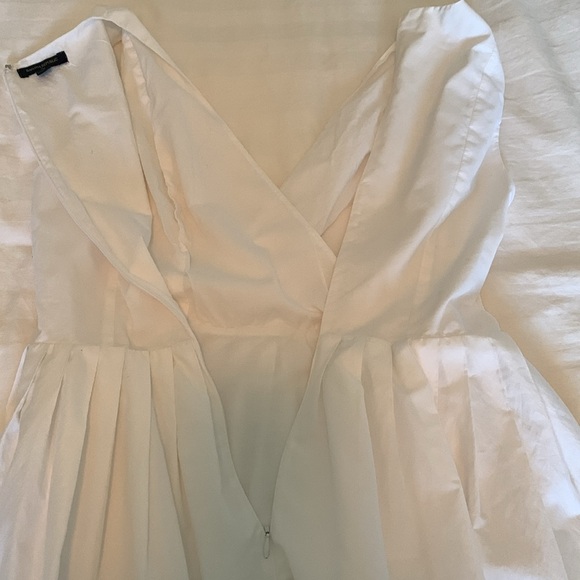 Banana Republic white w wide blue stripe hem cotton blend sleeveless dress EUC - Picture 4 of 5